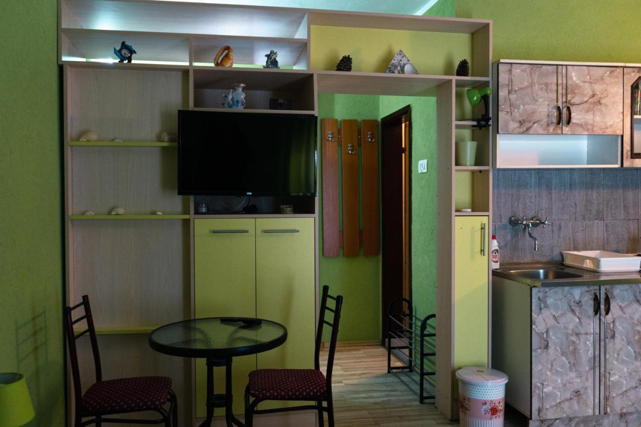 Apartments Marijana Тиват Екстериор снимка