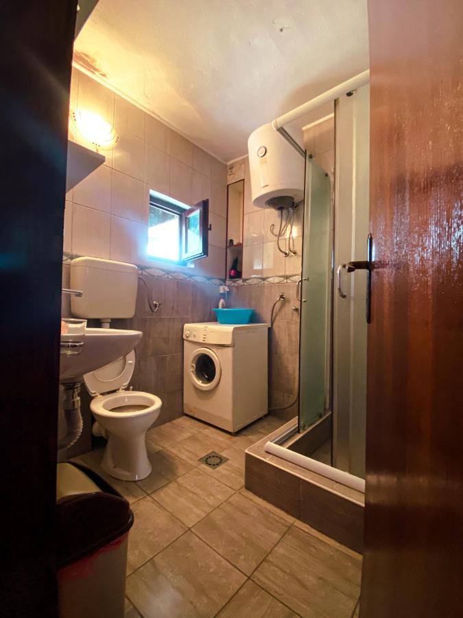 Apartments Marijana Тиват Екстериор снимка