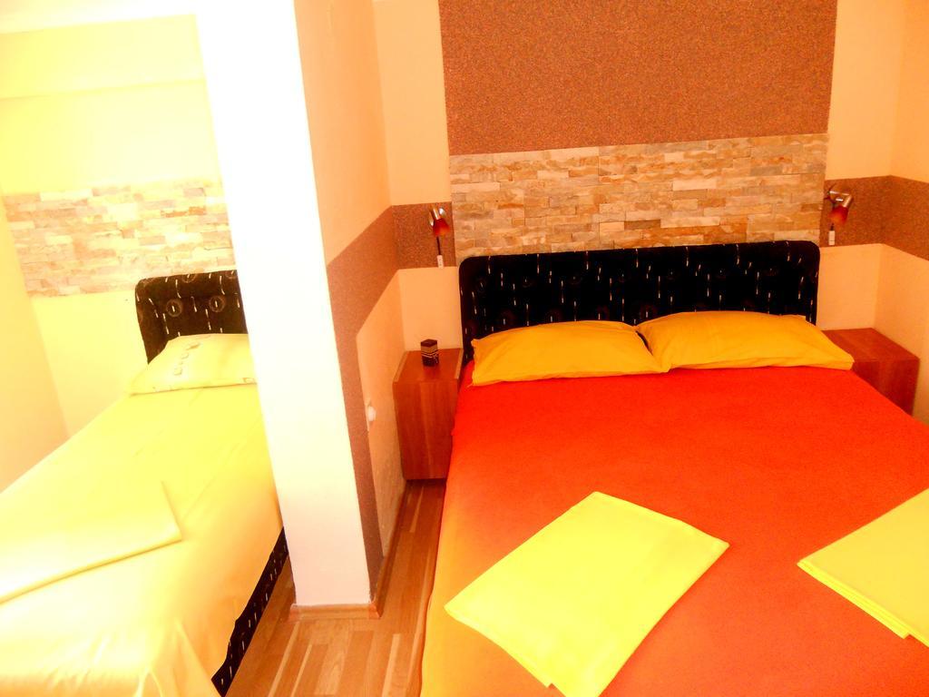 Apartments Marijana Тиват Стая снимка