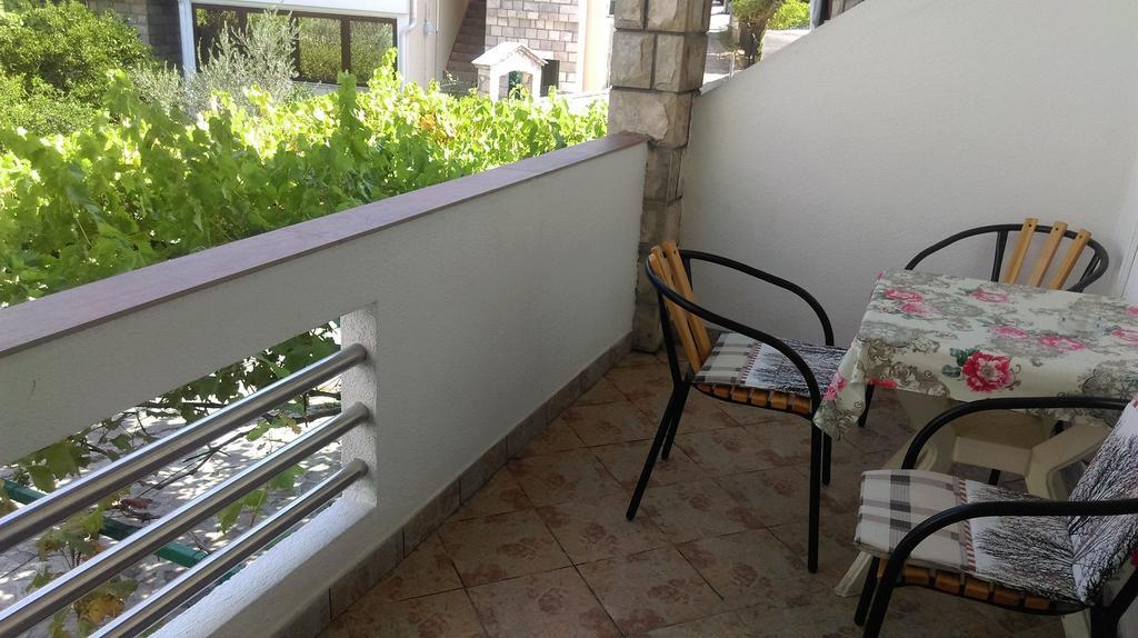 Apartments Marijana Тиват Екстериор снимка
